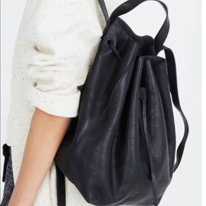 Madewell Somerset Drawstring Leather Backpack 🖤